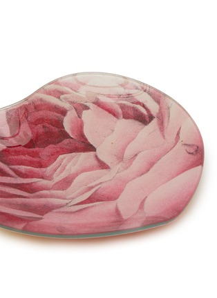 细节 –点击放大 - John Derian Company Inc. - Decoupage Rose Pink Heart Plate