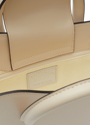 细节 - 点击放大 - LITTLE LIFFNER - CHAIN OPEN TULIP 真皮托特包