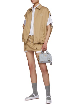 模特儿示范图 - 点击放大 - MIU MIU - LOGO 徽标口袋饰纯棉衬衫