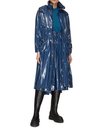模特儿示范图 - 点击放大 - AUTOPILOT - High Neck Drawcord Detail Front Zip Trench Coat