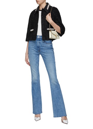 模特儿示范图 - 点击放大 - ST. JOHN - Pearl Embellished Trim Cropped Tweed Jacket