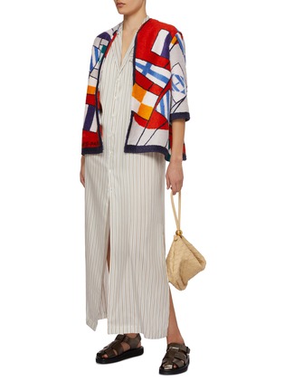 模特儿示范图 - 点击放大 - LILYEVE - 开襟印花毛圈外套