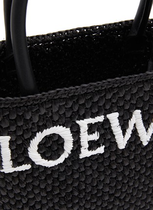 细节 - 点击放大 - LOEWE - LOGO A5 拉菲草托特包