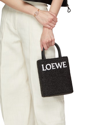 正面 -点击放大 - LOEWE - LOGO A5 拉菲草托特包