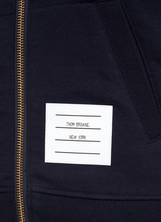 细节 - 点击放大 - THOM BROWNE - 四重条纹拉链连帽卫衣