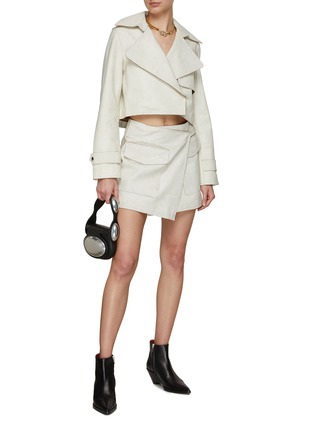 模特儿示范图 - 点击放大 - HELMUT LANG - 短款翻领外套