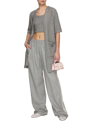 模特儿示范图 - 点击放大 - CRUSH COLLECTION - 金属感 U 领背心