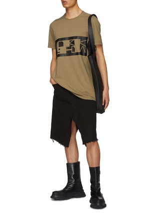 模特儿示范图 - 点击放大 - RICK OWENS DRKSHDW - 圆领 T 恤
