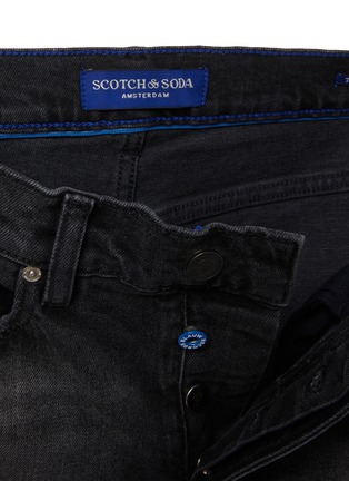 细节 - 点击放大 - SCOTCH & SODA - 锥形水洗牛仔裤
