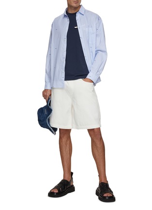 模特儿示范图 - 点击放大 - JACQUEMUS - 蝴蝶结 T 恤