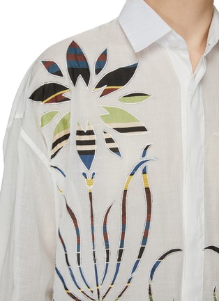  - STUDIO 133 BIYAN - 花卉贴布长袖衬衫