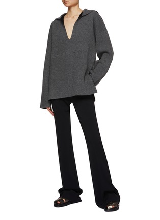 模特儿示范图 - 点击放大 - JIL SANDER - 海军领针织衫