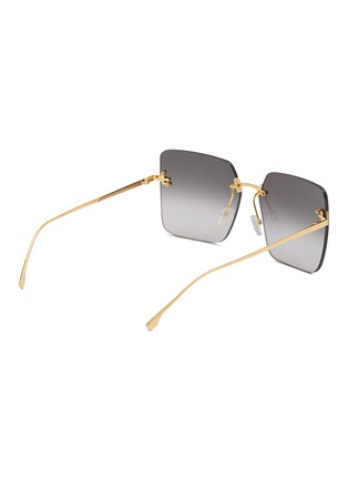模特儿示范图 - 点击放大 - FENDI - 仿水晶 LOGO 渐变太阳眼镜