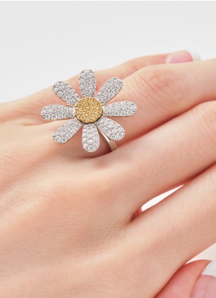 细节 - 点击放大 - MIO HARUTAKA - Margaret 18k White Yellow Gold Diamond Sapphire Ring — US 5.25