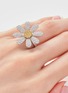 细节 - 点击放大 - MIO HARUTAKA - Margaret 18k White Yellow Gold Diamond Sapphire Ring — US 5.25