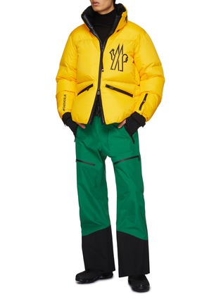 模特儿示范图 - 点击放大 - MONCLER - 背带撞色滑雪裤