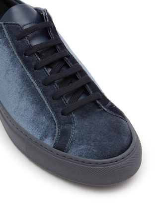 细节 - 点击放大 - COMMON PROJECTS - ACHILLES 丝绒系带运动鞋