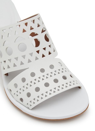 细节 - 点击放大 - ALAÏA - 镂空真皮高跟凉鞋