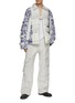 模特儿示范图 - 点击放大 - DRIES VAN NOTEN - 多口袋印花外套