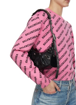 模特儿示范图 - 点击放大 - BALENCIAGA - 铆钉缀饰单肩包