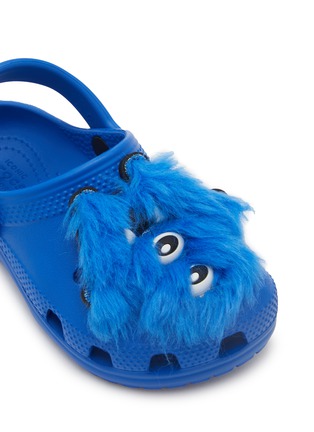 细节 - 点击放大 - CROCS - Classic Clog Toddlers Monster Motif Sandals