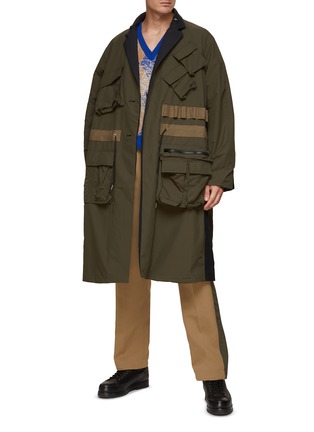 模特儿示范图 - 点击放大 - SACAI - 双面穿夹克