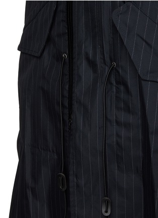  - SACAI - 条纹风衣外套