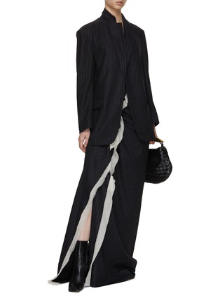 模特儿示范图 - 点击放大 - DRIES VAN NOTEN - 条纹西服外套