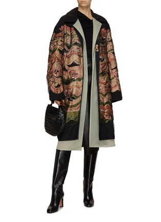 模特儿示范图 - 点击放大 - DRIES VAN NOTEN - 绣花外套
