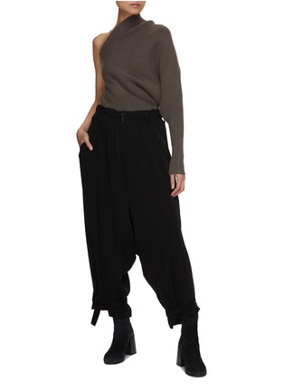 模特儿示范图 - 点击放大 - RICK OWENS - 单肩罗纹针织衫