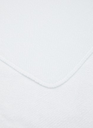 细节 –点击放大 - ABYSS - TWILL 纯棉毛巾 — 白色