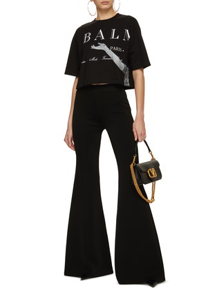 模特儿示范图 - 点击放大 - BALMAIN - LOGO 短款 T 恤