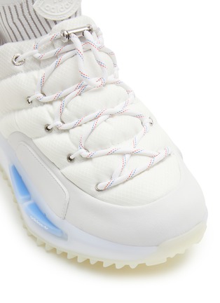 细节 - 点击放大 - MONCLER - X ADIDAS ORIGINALS 拼接跑鞋