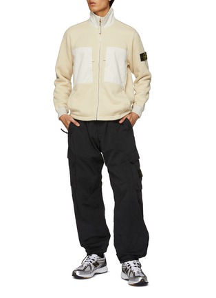 模特儿示范图 - 点击放大 - STONE ISLAND - 拉链外套