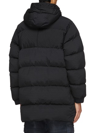 背面 - 点击放大 - STONE ISLAND - 绗缝羽绒派克大衣