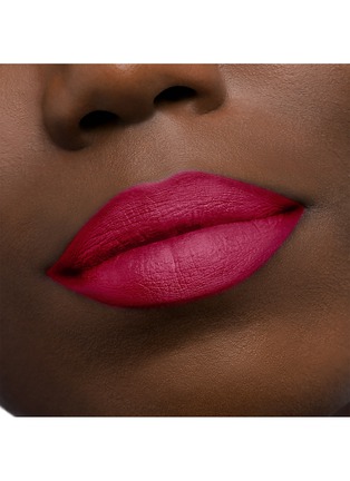 细节 -点击放大 - CHRISTIAN LOUBOUTIN - Velvet Matte On The Go Lipstick — 888M Rose Exhibit