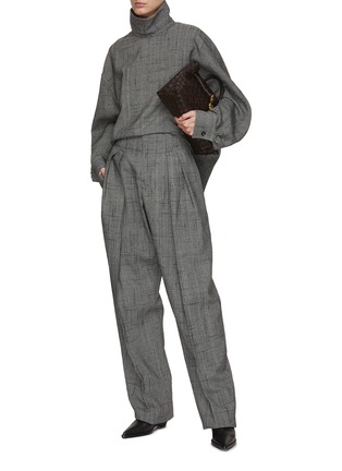 模特儿示范图 - 点击放大 - BOTTEGA VENETA - 高领上衣