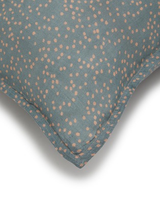 细节 –点击放大 - SOCIETY LIMONTA - Nap Rain Printed Pillowcase Set of 2 — Crab
