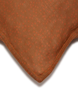 细节 –点击放大 - SOCIETY LIMONTA - Nap Rain Printed Pillowcase Set of 2 — Caramel