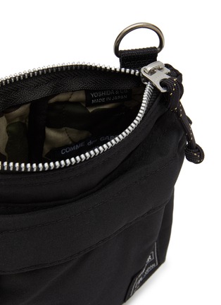 细节 - 点击放大 - COMME DES GARÇONS HOMME - 多用拉链斜挎包