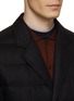 细节 - 点击放大 - HERNO - 可拆式高领绗缝西服外套
