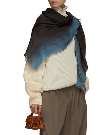 模特儿示范图 - 点击放大 - CASHÀ - 羊绒丝绸混纺披肩