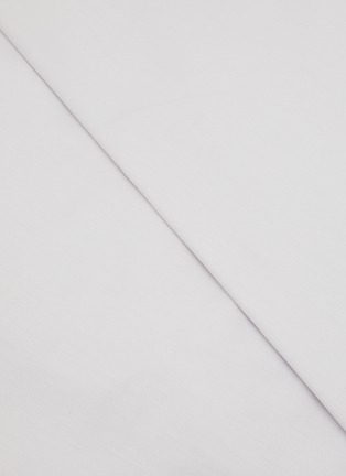 Detail View - 点击放大 - YVES DELORME - Triomphe King Size Fitted Sheet — Silver