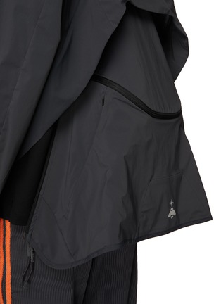  - ADIDAS - X HAMCUS 连帽防风外套