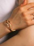 细节 - 点击放大 - MILAMORE - Kintsugi Float Pavé Diamond 18K Gold Bangle