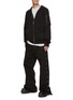 模特儿示范图 - 点击放大 - RICK OWENS DRKSHDW - 斜纹布系带长裤