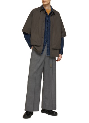 模特儿示范图 - 点击放大 - SACAI - 条纹混羊毛长裤