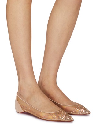模特儿示范图 - 点击放大 - CHRISTIAN LOUBOUTIN - FOLLIES STRASS 仿水晶平底鞋