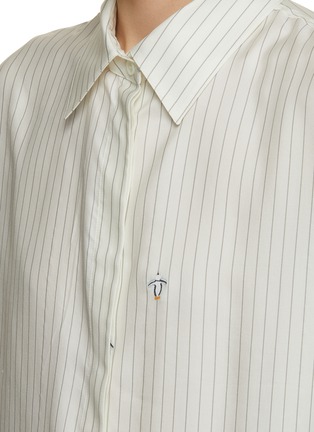 细节 - 点击放大 - LOEWE - X SUNA FUJITA 刺绣条纹衬衫
