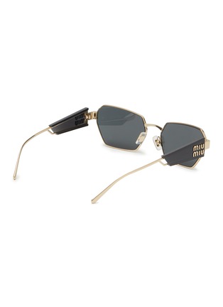 模特儿示范图 - 点击放大 - MIU MIU - Metal Irregular Sunglasses